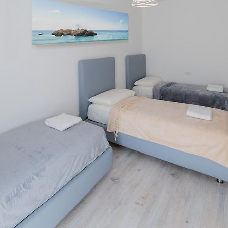 Wave Island! Luxury Resort A Jesolo - Piscina E Park Free! Eksteriør bilde